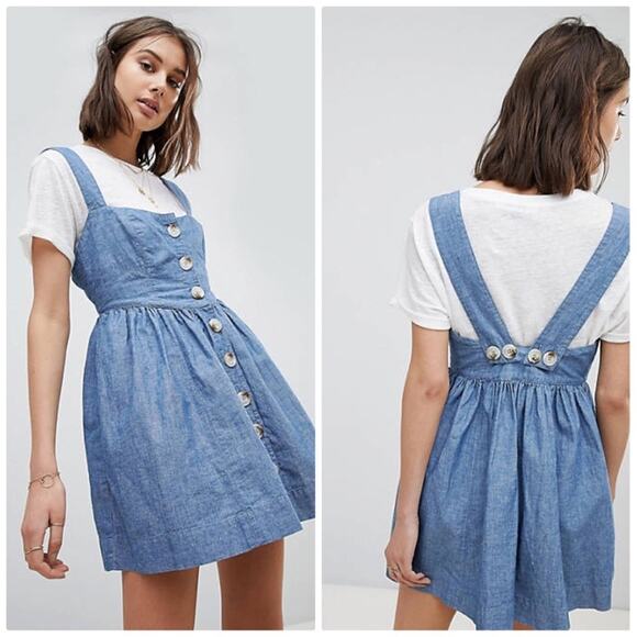 Free People Women's Blue Chambray Button Down Hip Pockets Dress Size 4 NEW - Picture 2 of 7